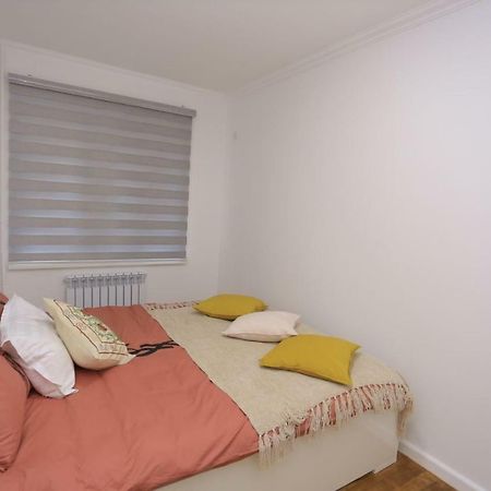 Luxury 2 Bedrooms Apartment Walking Distance From Gur-Emir ซามาร์คันด์ ภายนอก รูปภาพ