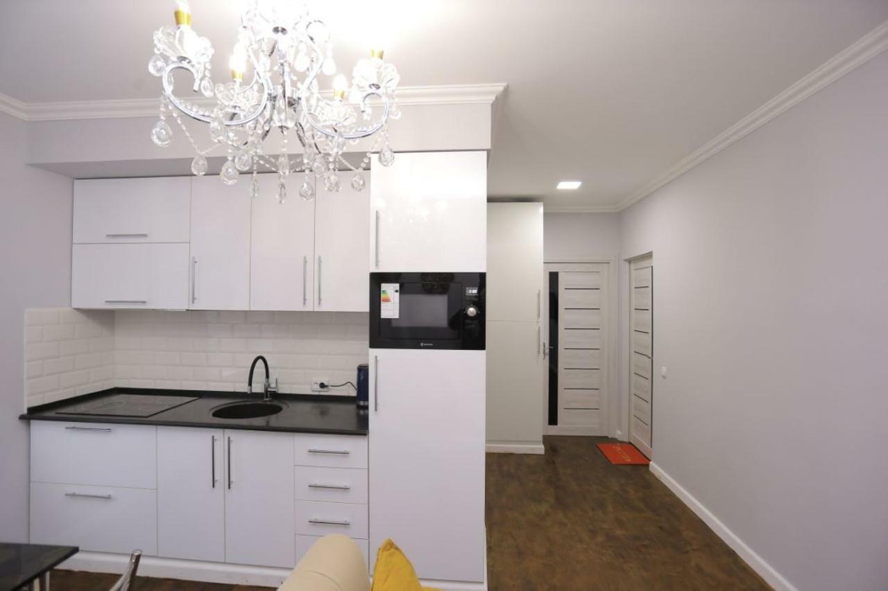 Luxury 2 Bedrooms Apartment Walking Distance From Gur-Emir ซามาร์คันด์ ภายนอก รูปภาพ